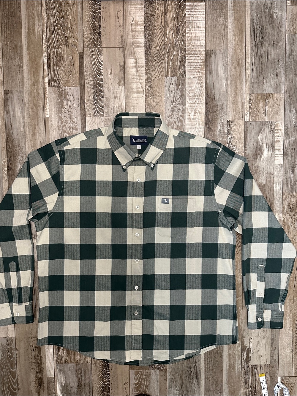 Local Boy Phelan Stretch Flannel Green & Cream Check Button-Down Shirt. NWOT